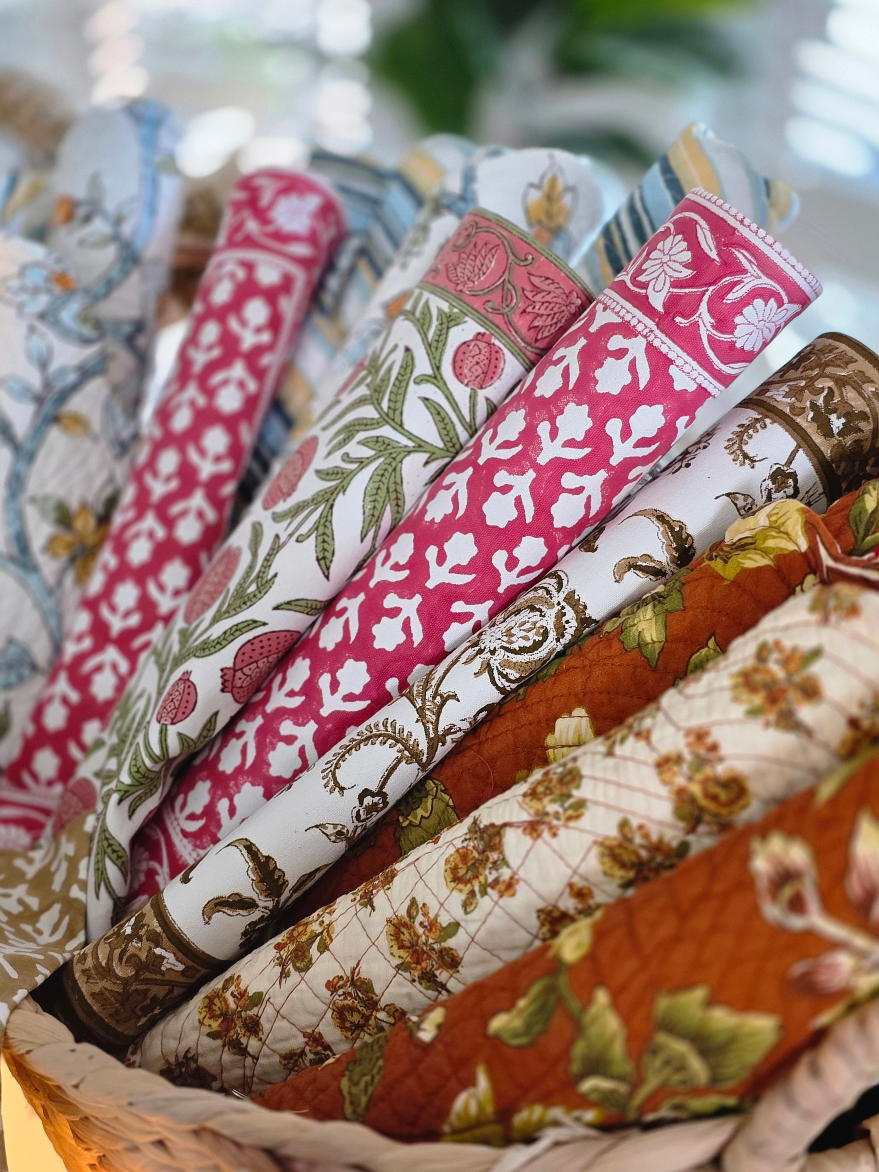 Placemats & Table Linens