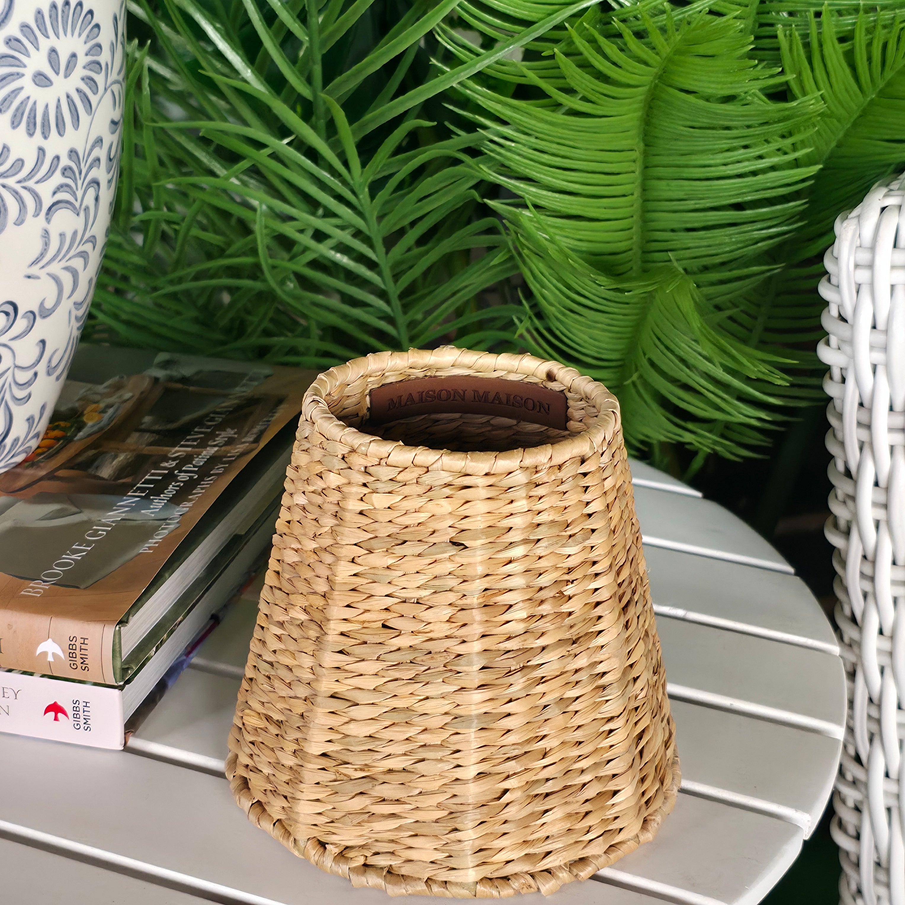 Handwoven Seagrass Lampshade for Cordless Lamps