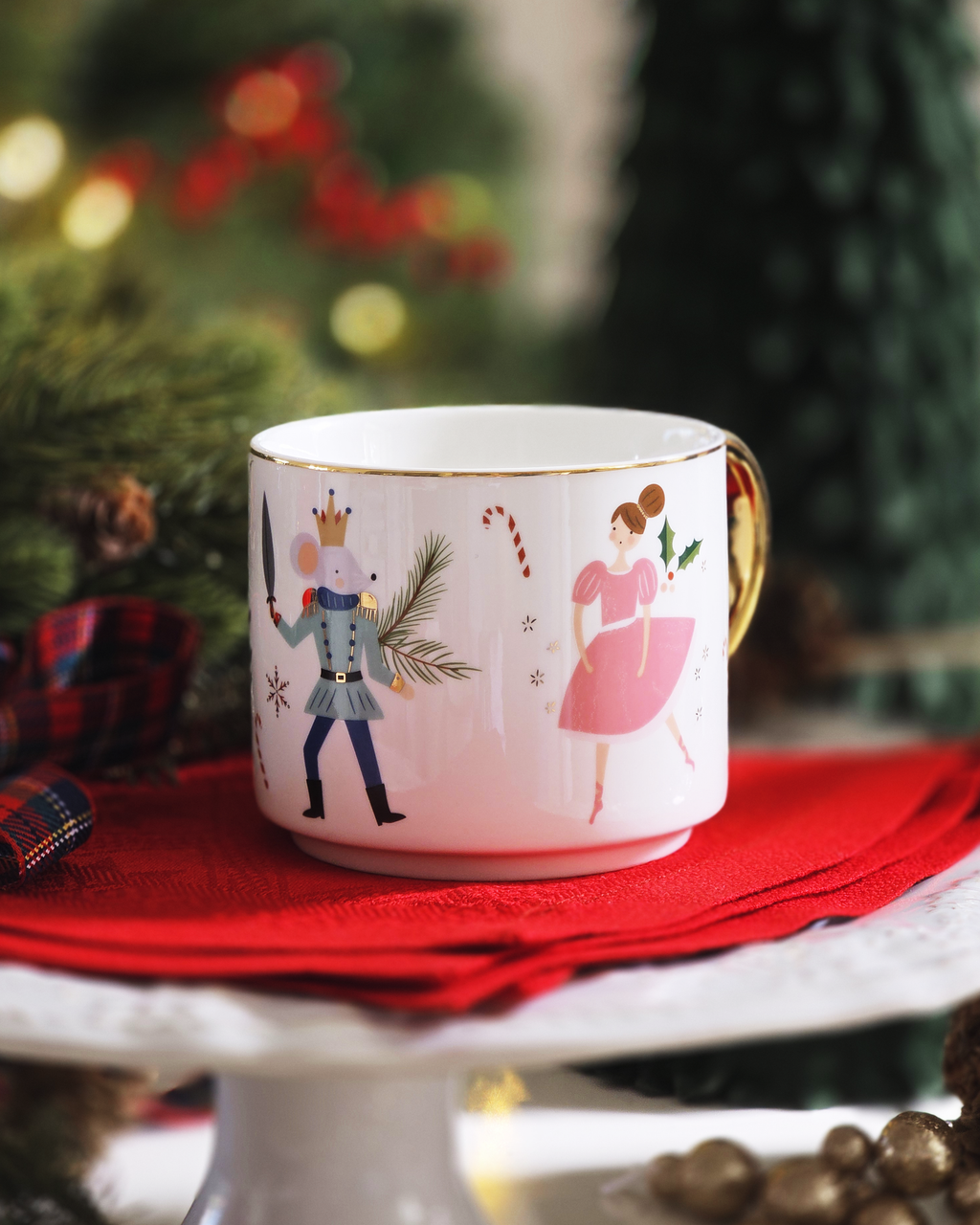 Nutcracker Mug – Fine Bone China with Gold Holiday Detailing