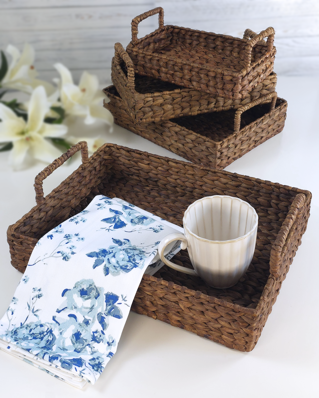 Small Classic Hyacinth Woven Tray