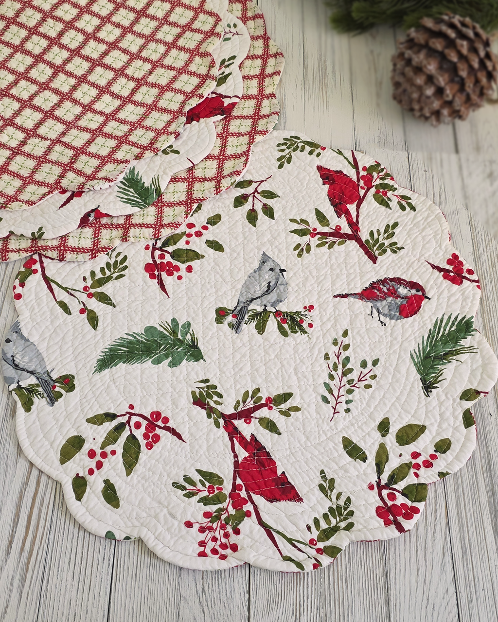 Christmas Cardinal Placemat Set of 4 – Reversible Quilted