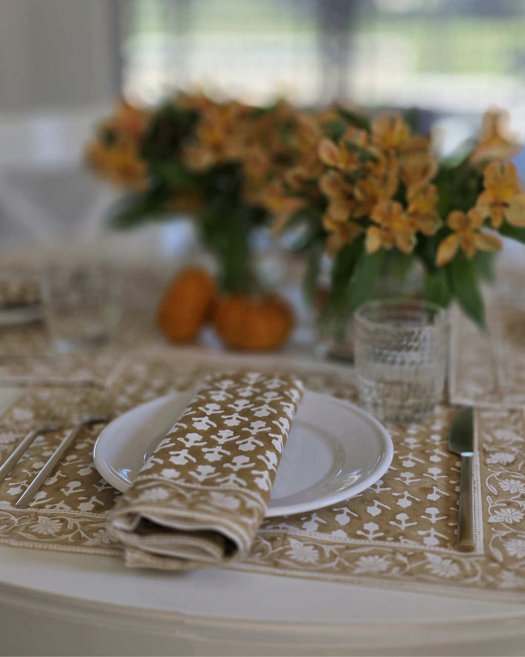 Charlotte Bloom Caramel — Cotton Napkins (Set of 4)