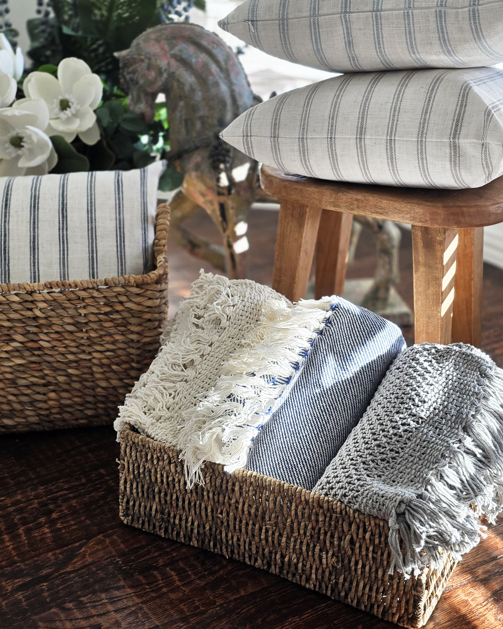 Everyday Herringbone Throw – Natural & Navy