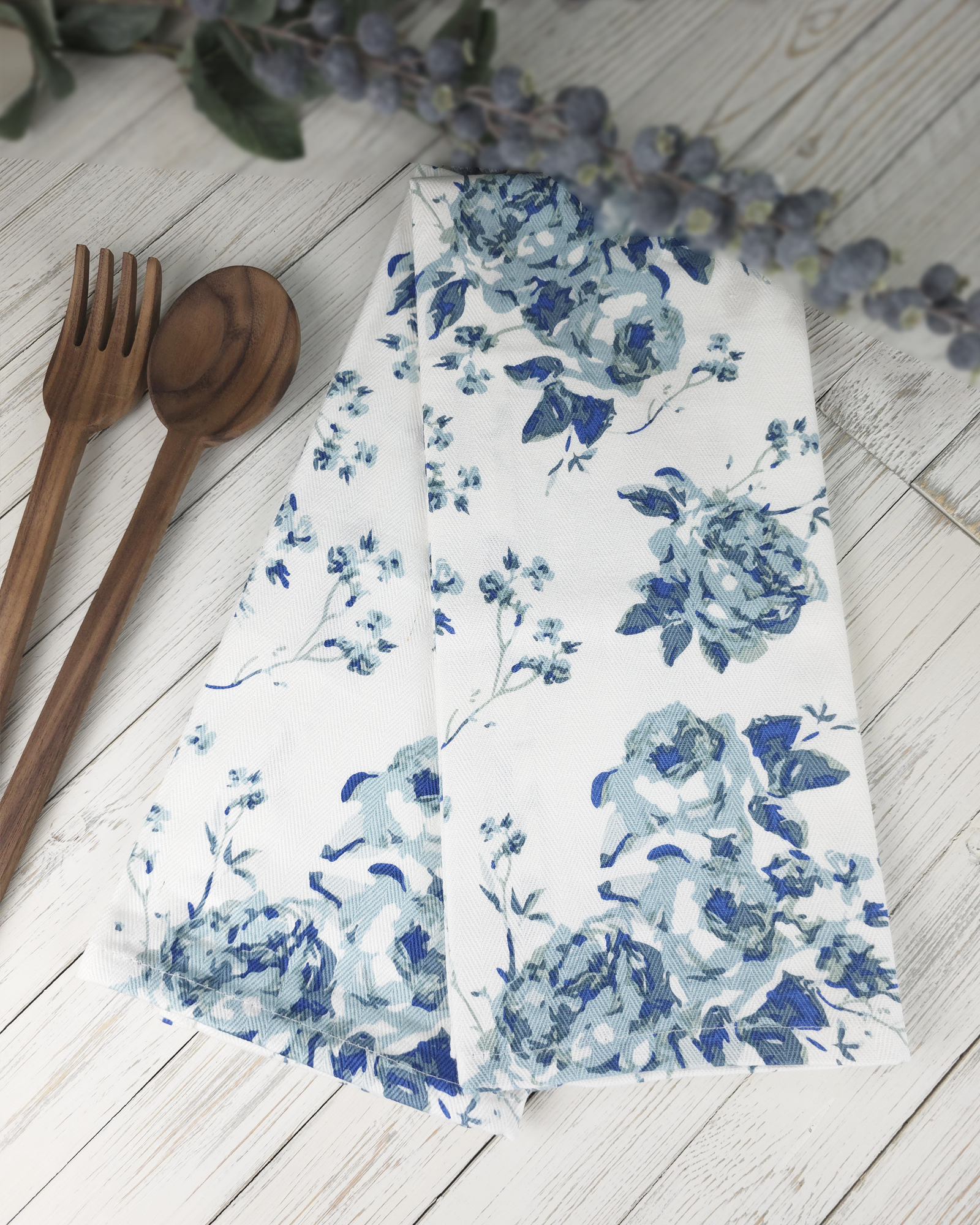 Blue Roses Garden — Cotton Kitchen Towels (Set of 2)