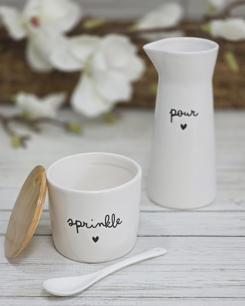 Sprinkle & Pour Ceramic Creamer & Sugar Set – Everyday Tableware (Set of 2)