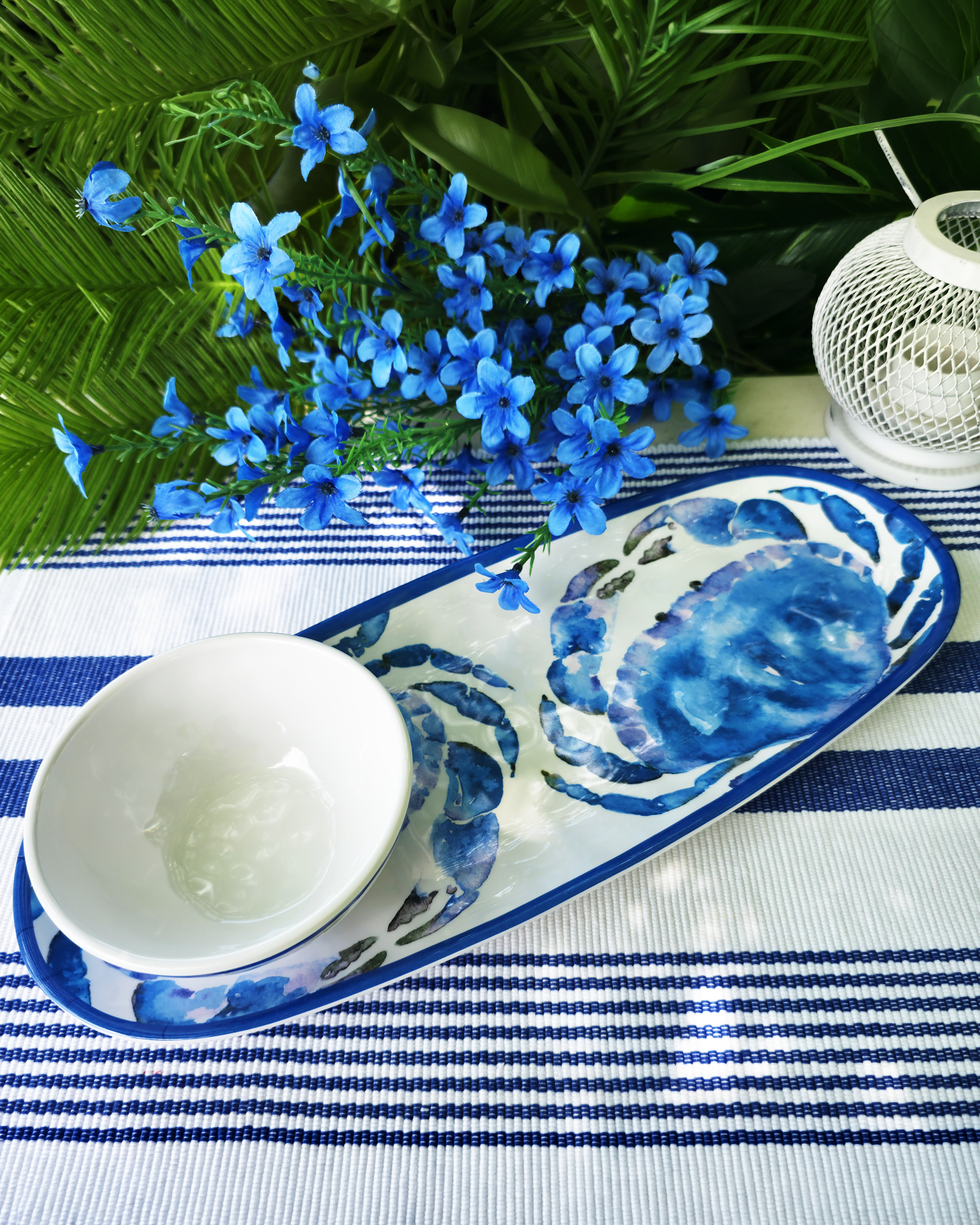 Coastal Crab Melamine Serving Tray with Dip Bowl