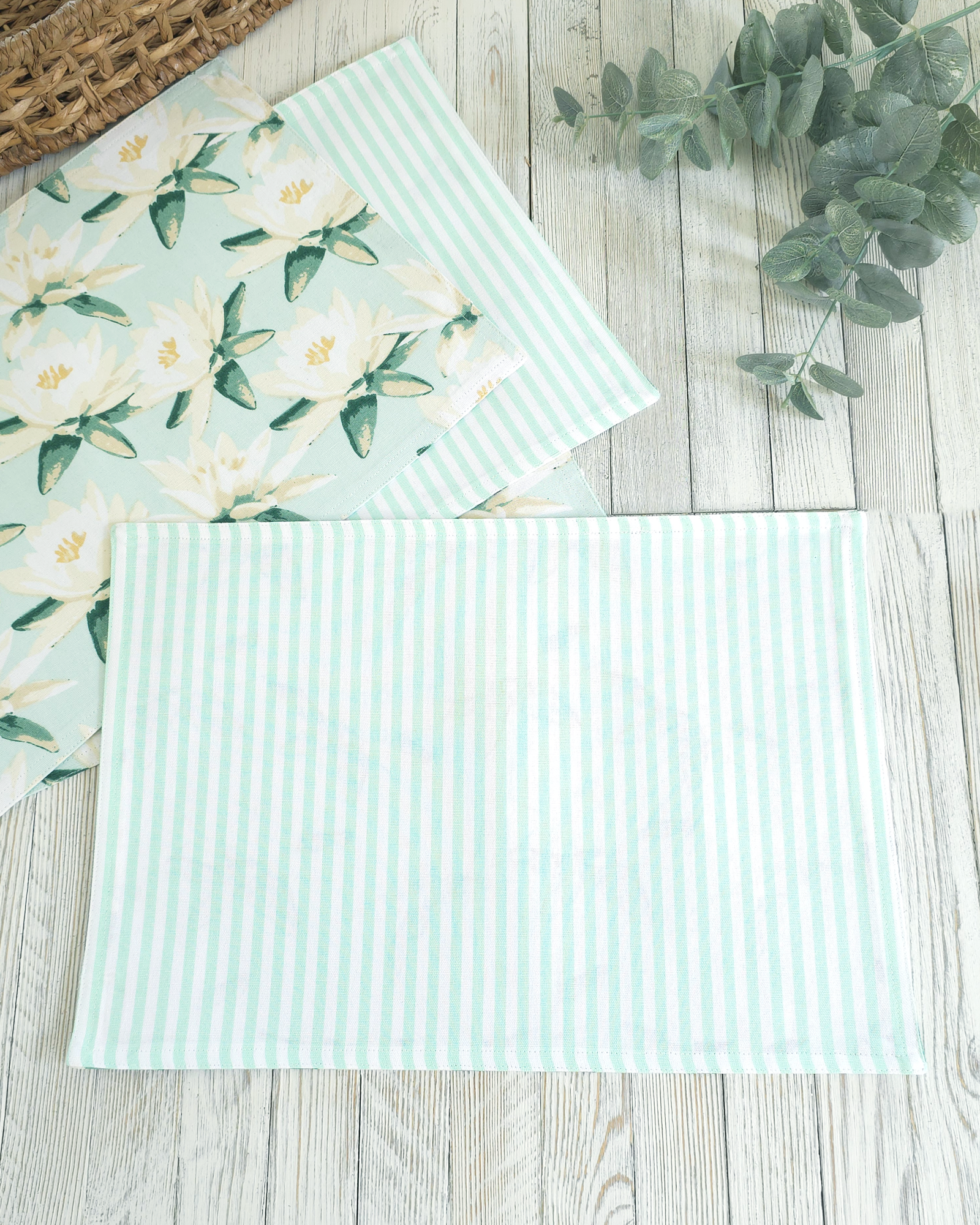 Soft Magnolia Mint Table Placemats, Set of 4