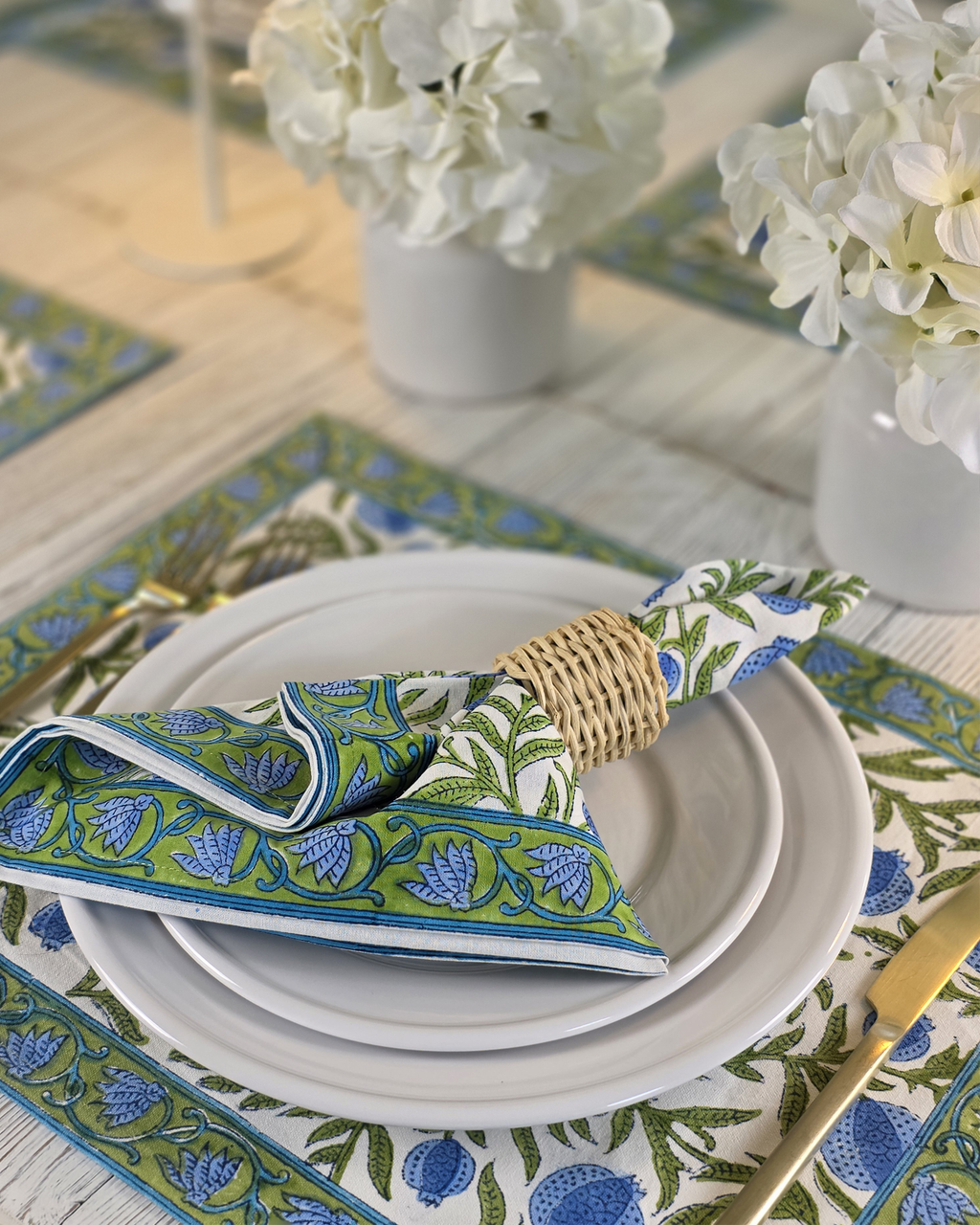 Pomegranate Grove Blue — Cotton Napkins (Set of 4)