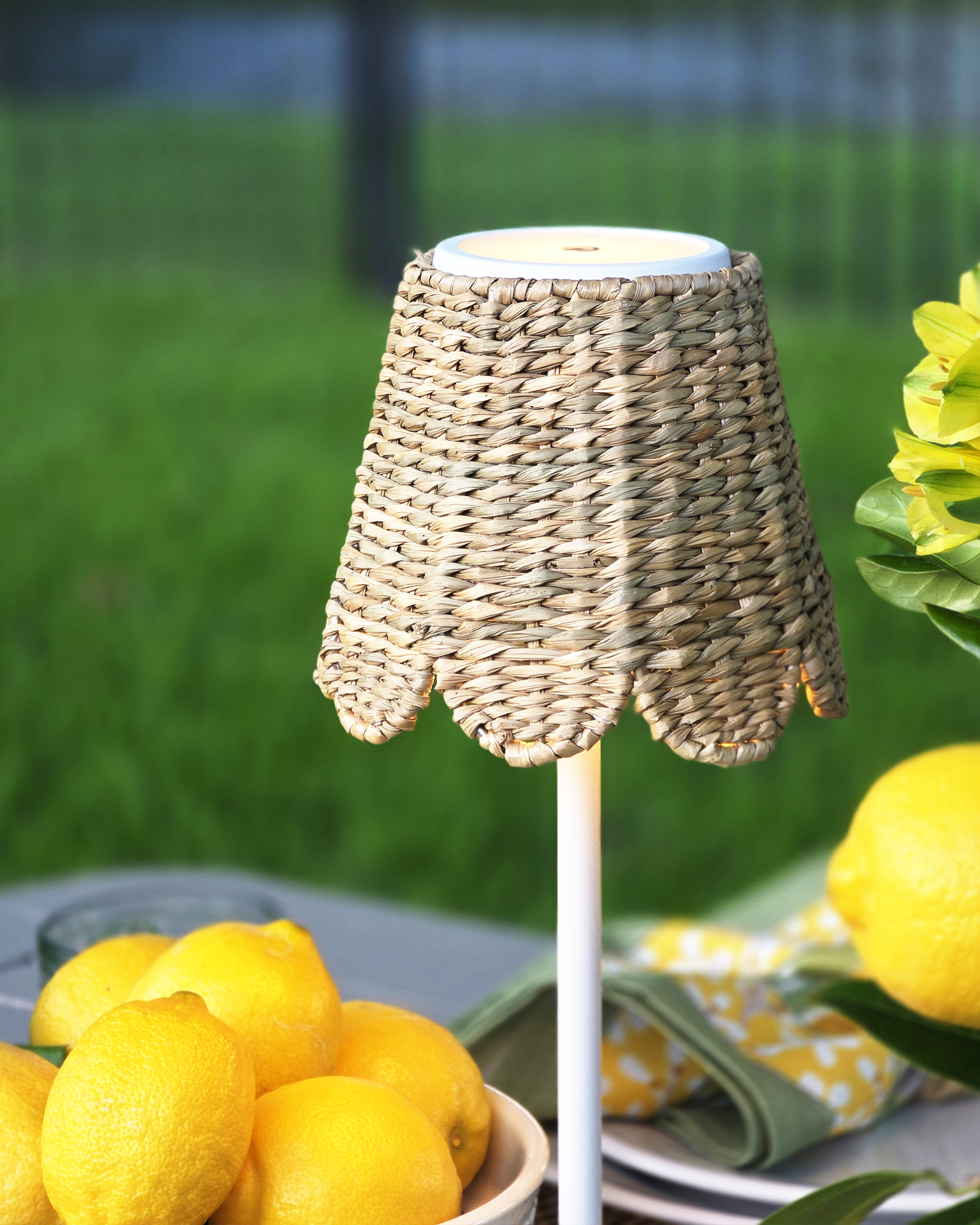 Scalloped Seagrass Lampshade for Cordless Lamps