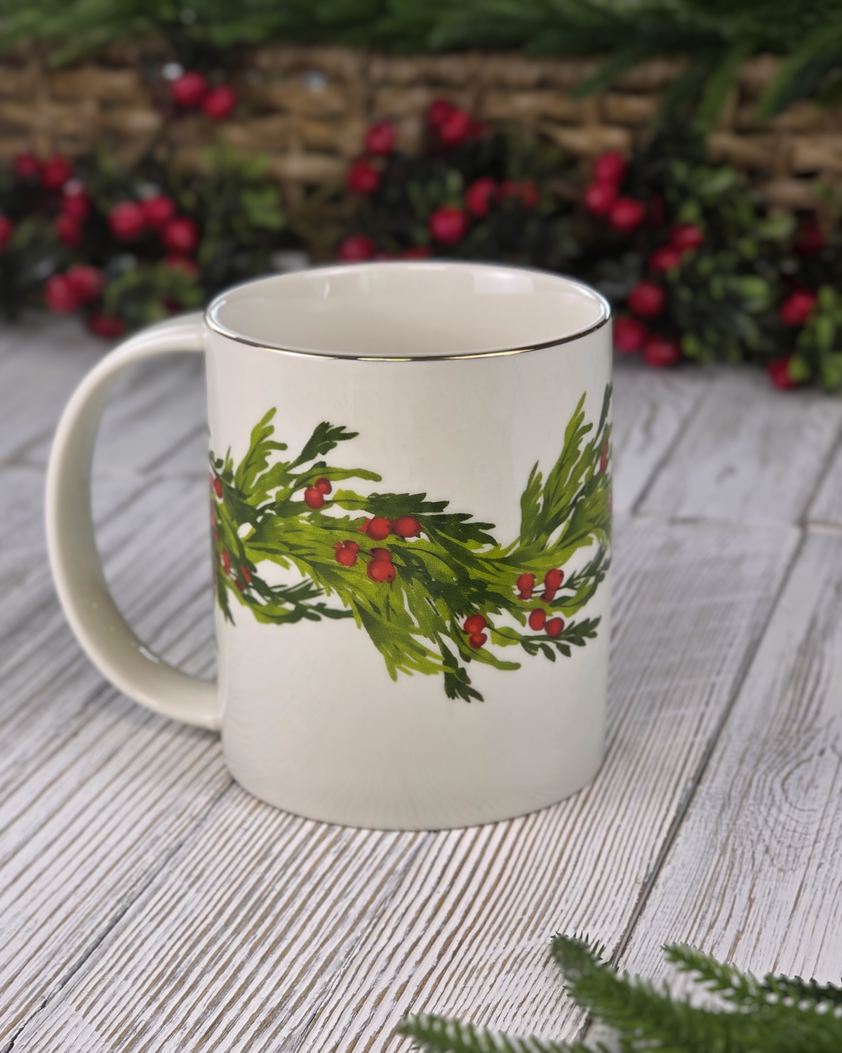 Holly & Bow Christmas Mug.